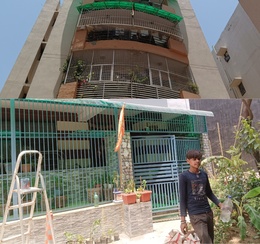 Steel and iron jaal covering fabrication