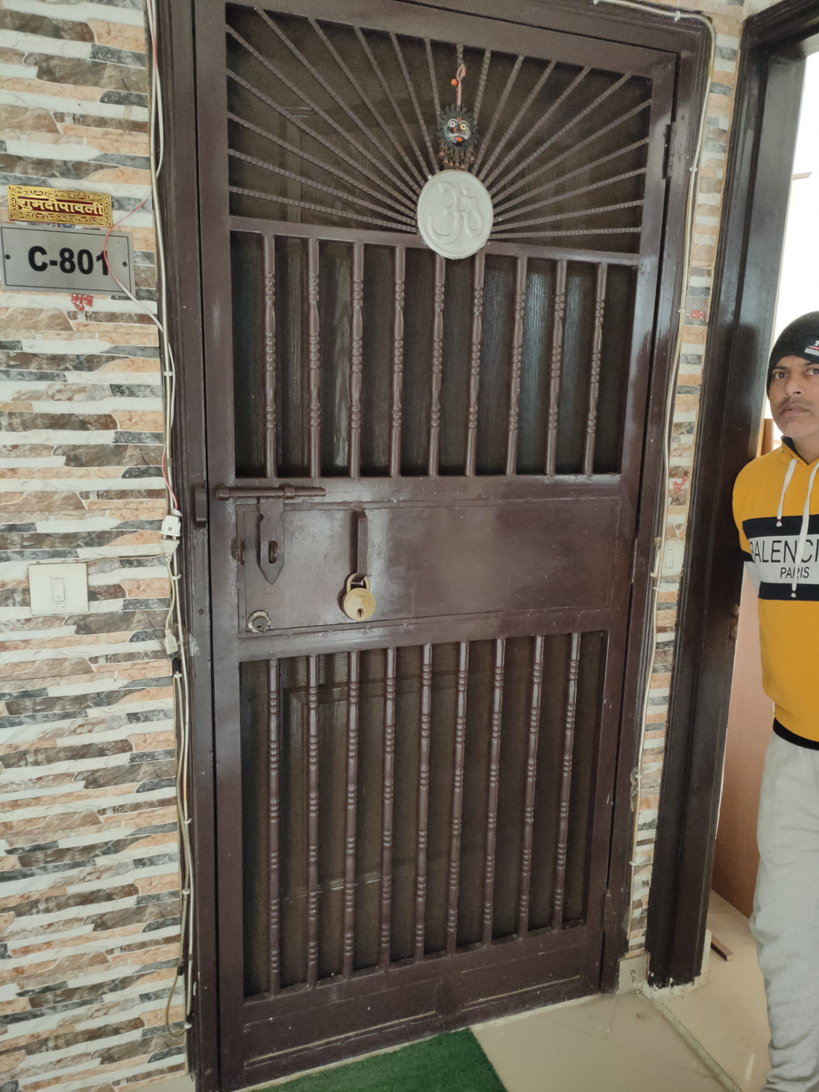 Iron gate design 021