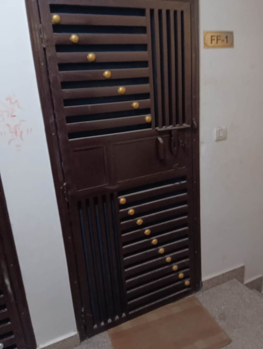 Iron gate design 027