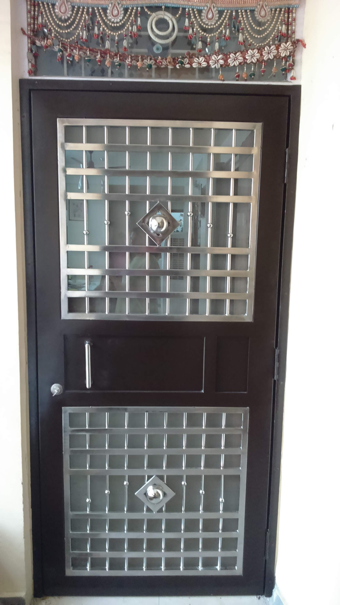 Iron-Steel gate design 004