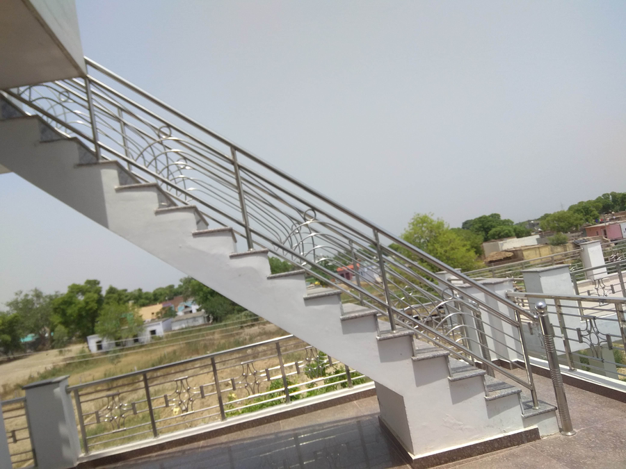 Stairs-Railings design 022