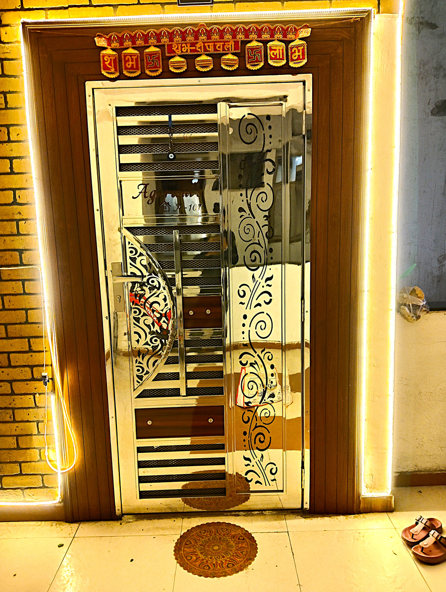 Steel gate design 001