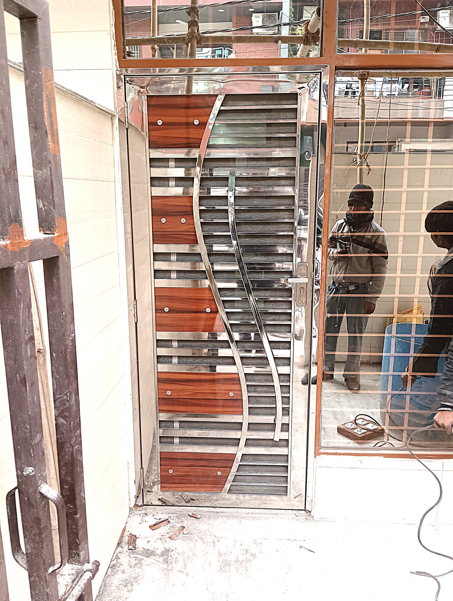 Steel gate design 019