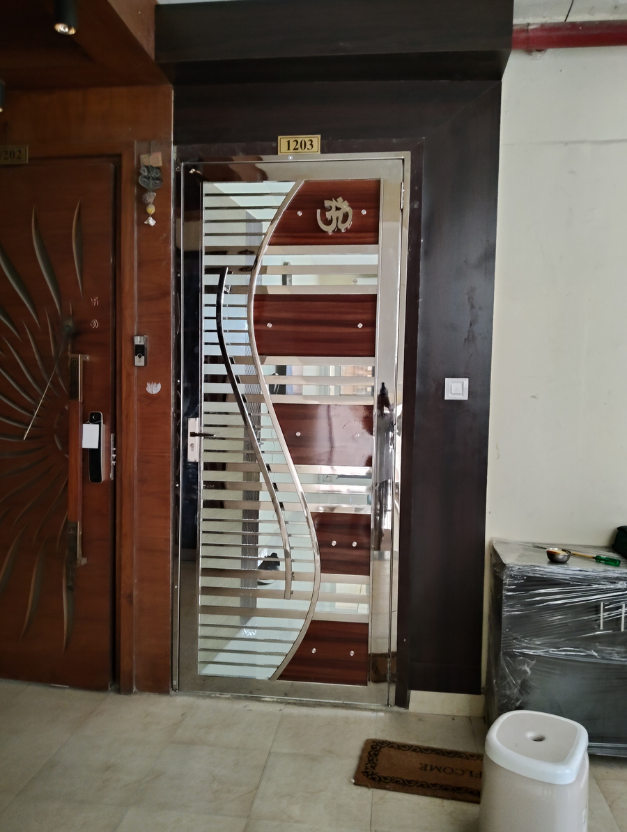 Steel gate design 025