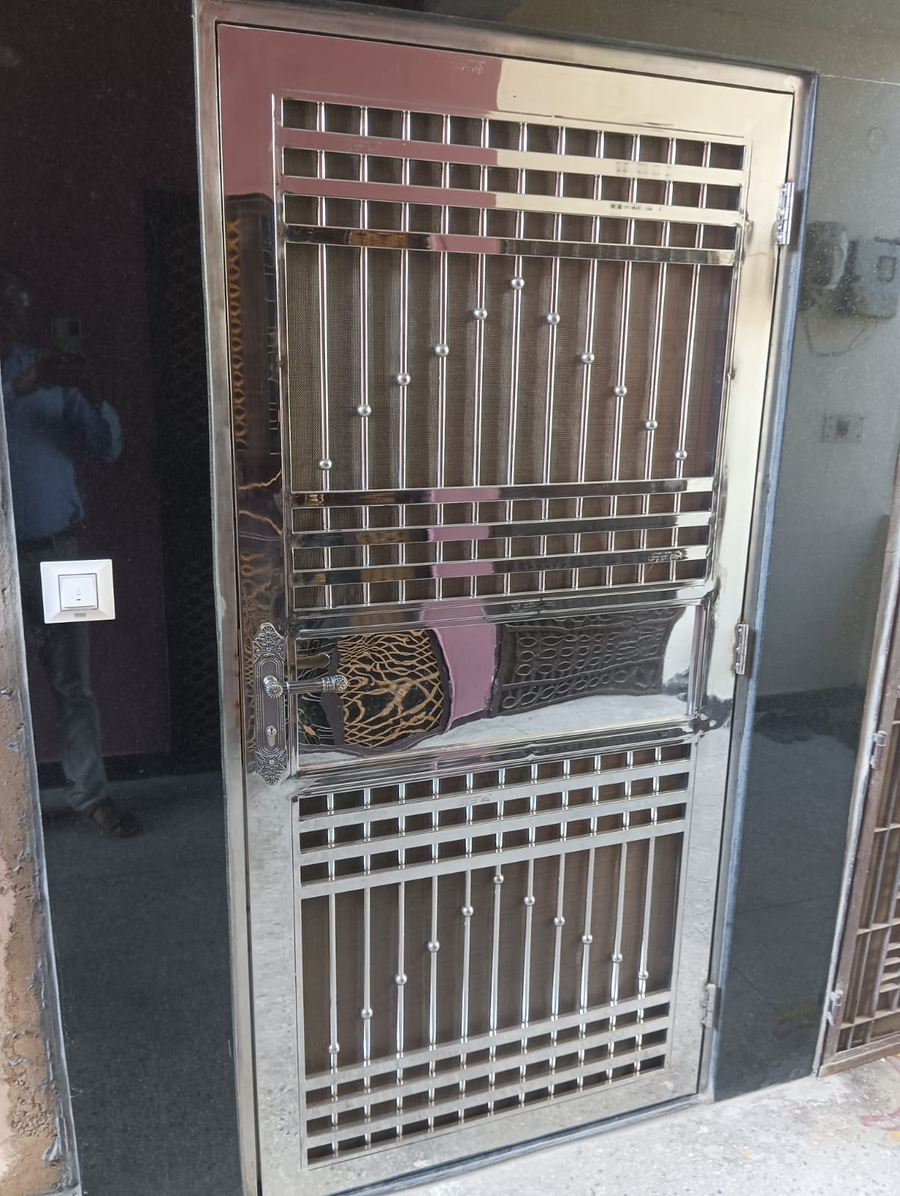 Steel gate design 049