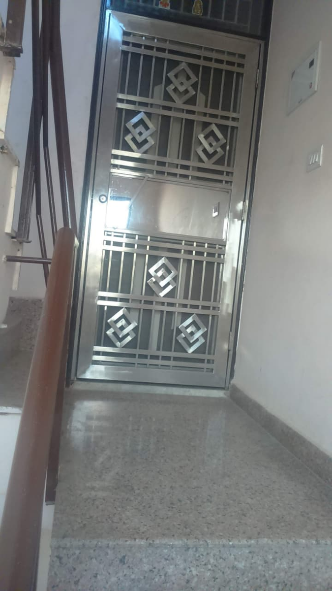 Steel gate design 054