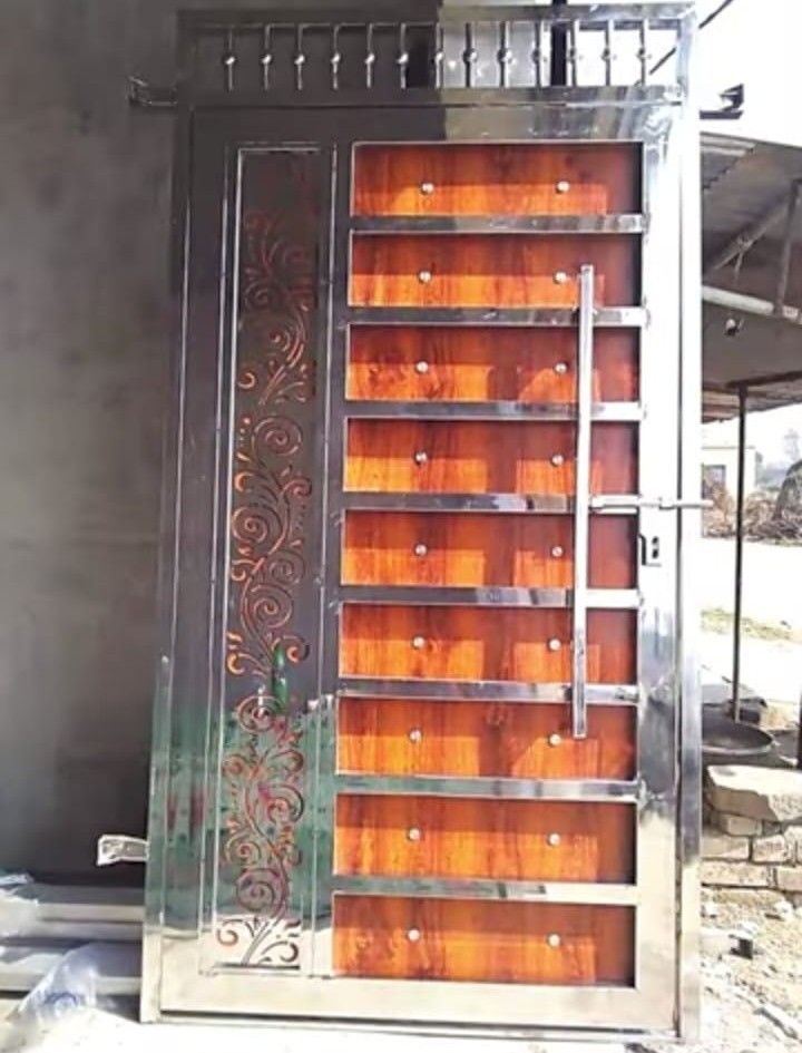 Steel gate design 081