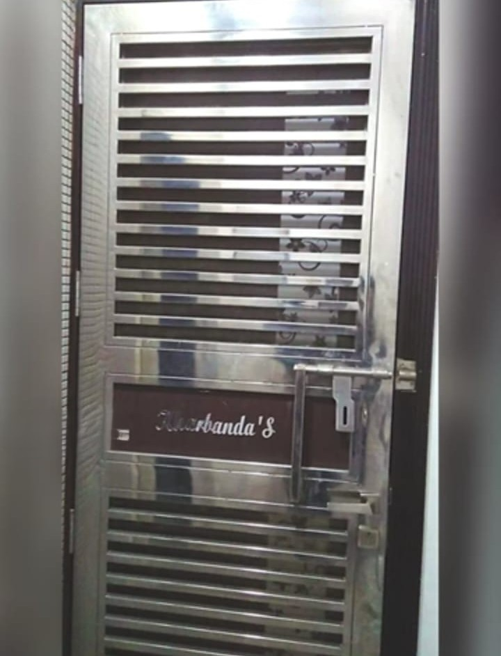 Steel gate design 086