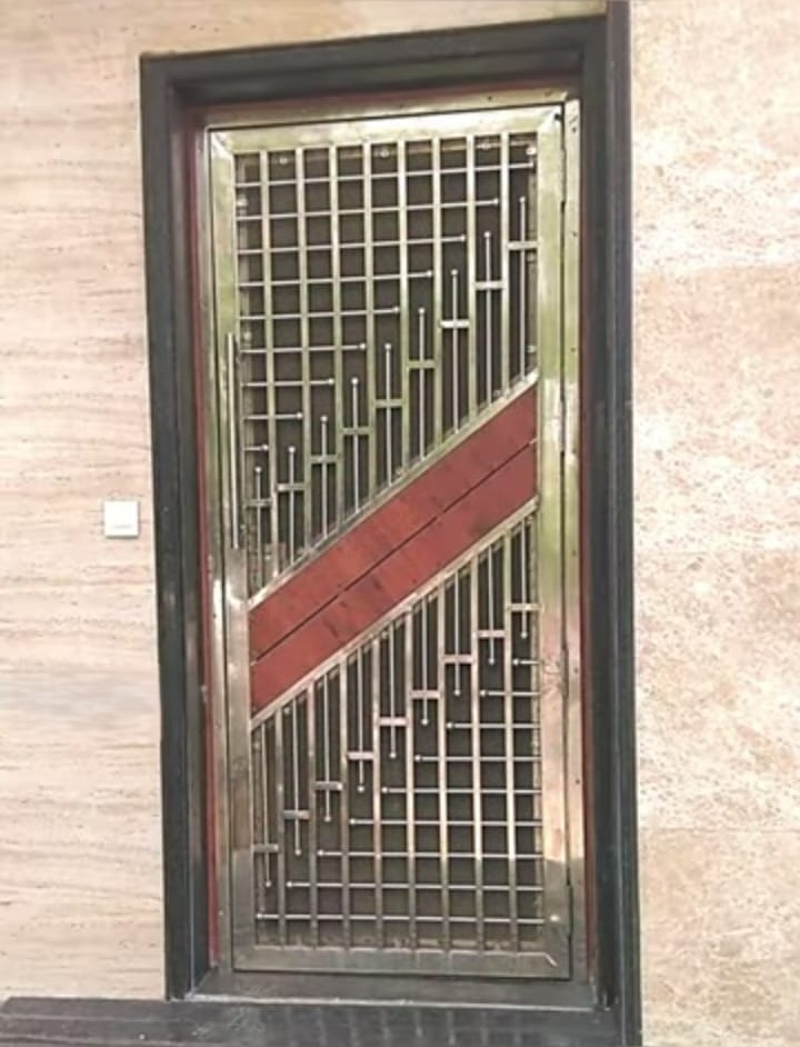 Steel gate design 088