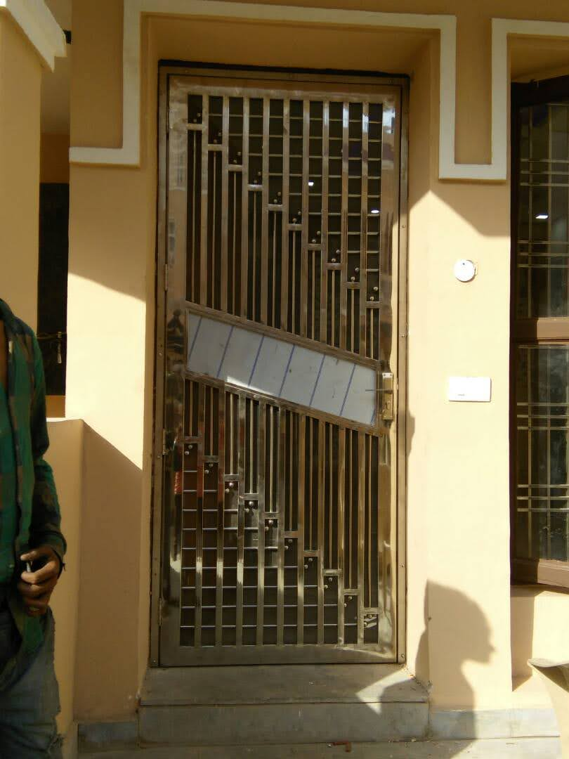 Steel gate design 092