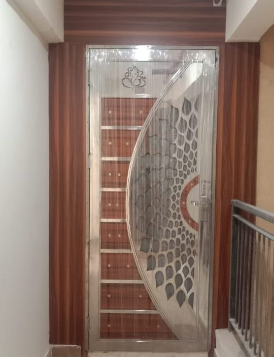 Steel gate design 115