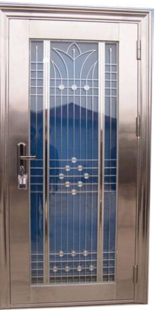Steel gate design 130