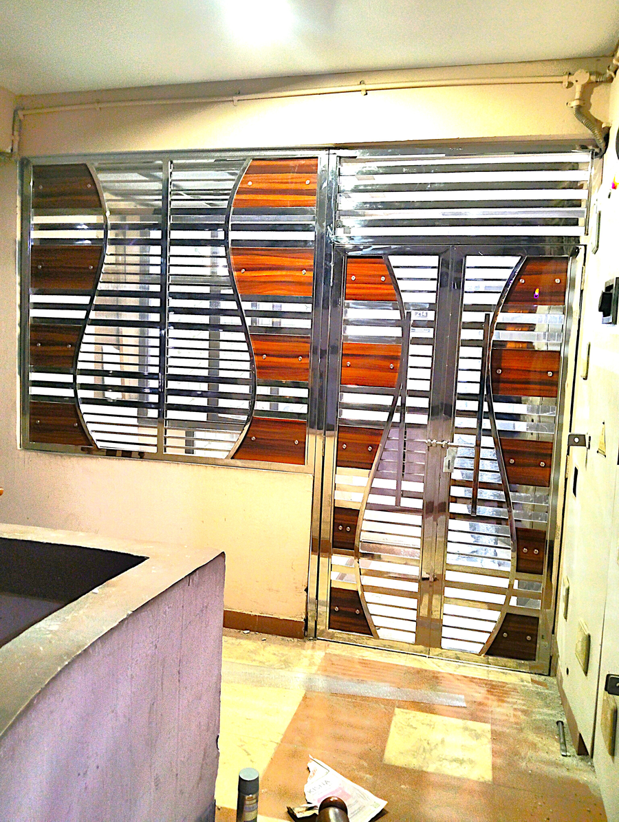 Steel gate design 138