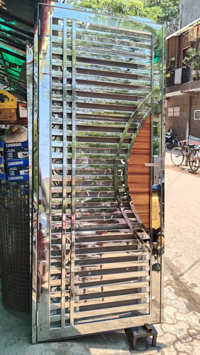 Steel gate design 143