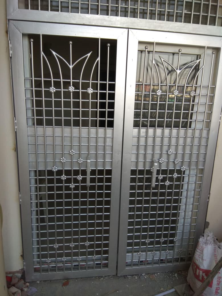 Steel main gate design 030